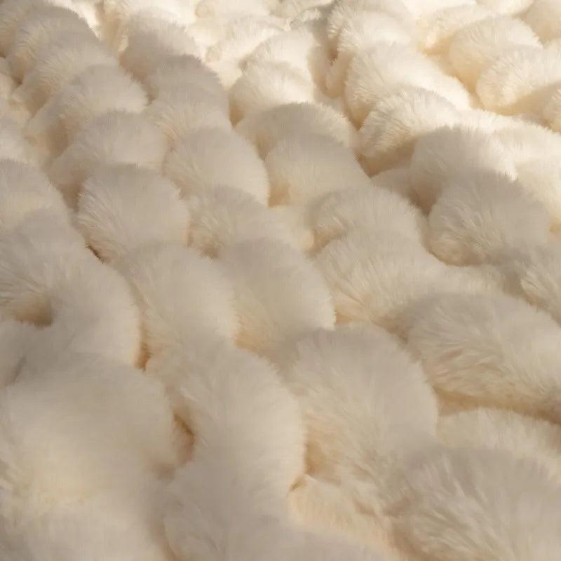 Cozy Cuddle Faux Rabbit Fur Throw Blanket - Fluffyslip