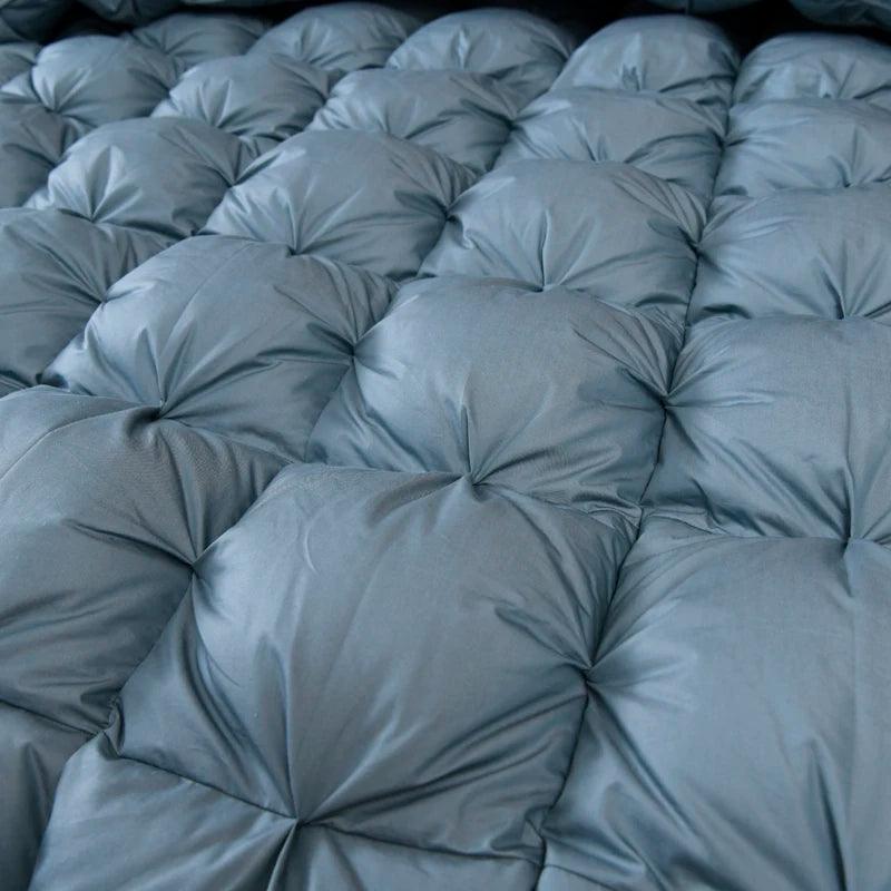 Luxury Pinch Pleated Blue Goose Down Comforter - Fluffyslip