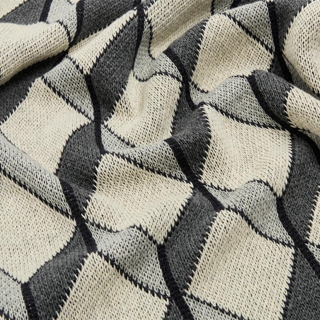 Sleek Three-Dimensional Plaid Throw Blanket - Fluffyslip