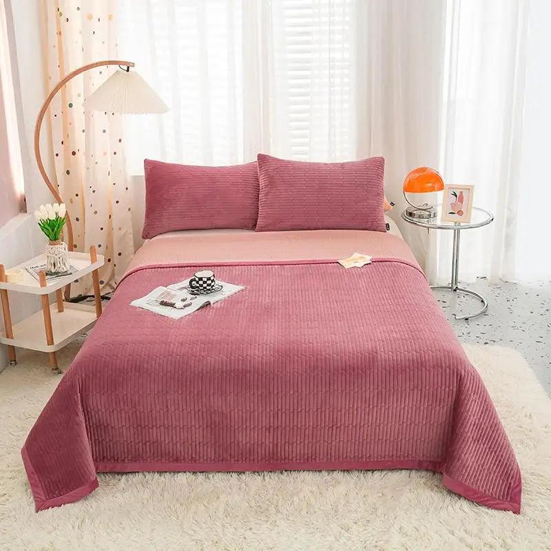 Velvet Flannel Quilt Bedspread - Fluffyslip