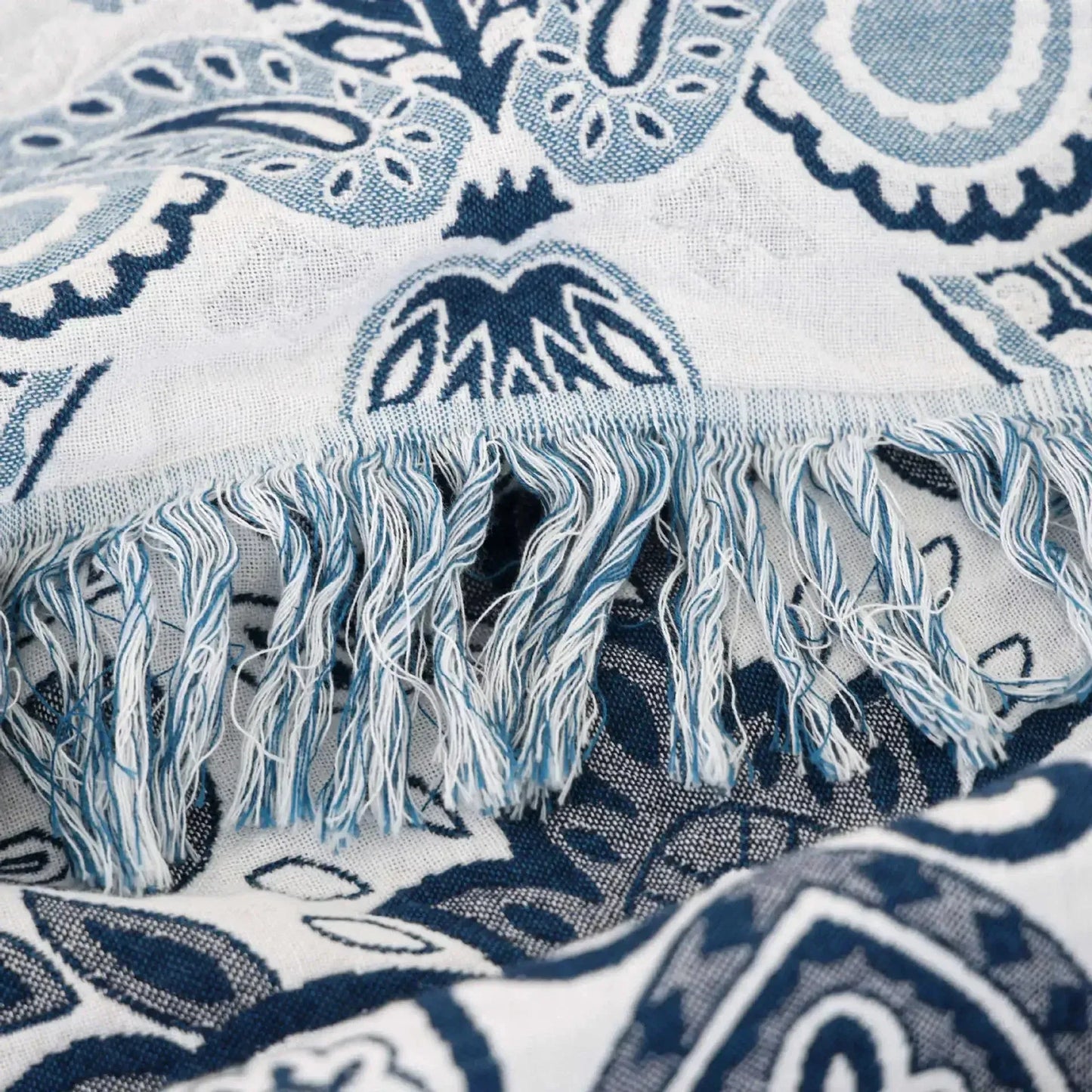 Blue Paisley Multilayer Cotton Blanket