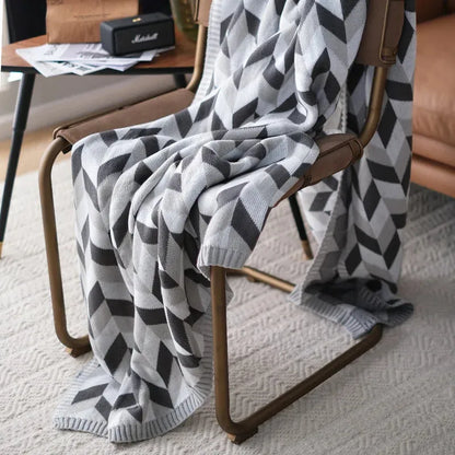 Adena Grayscale Geometric Throw Blanket - Fluffyslip