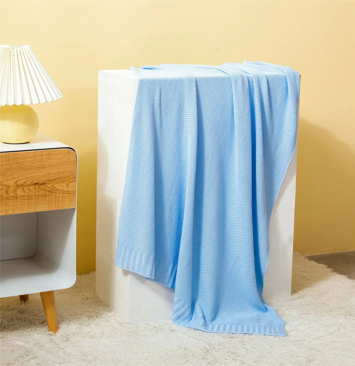 Breathable Knitted Bamboo Throw Blanket