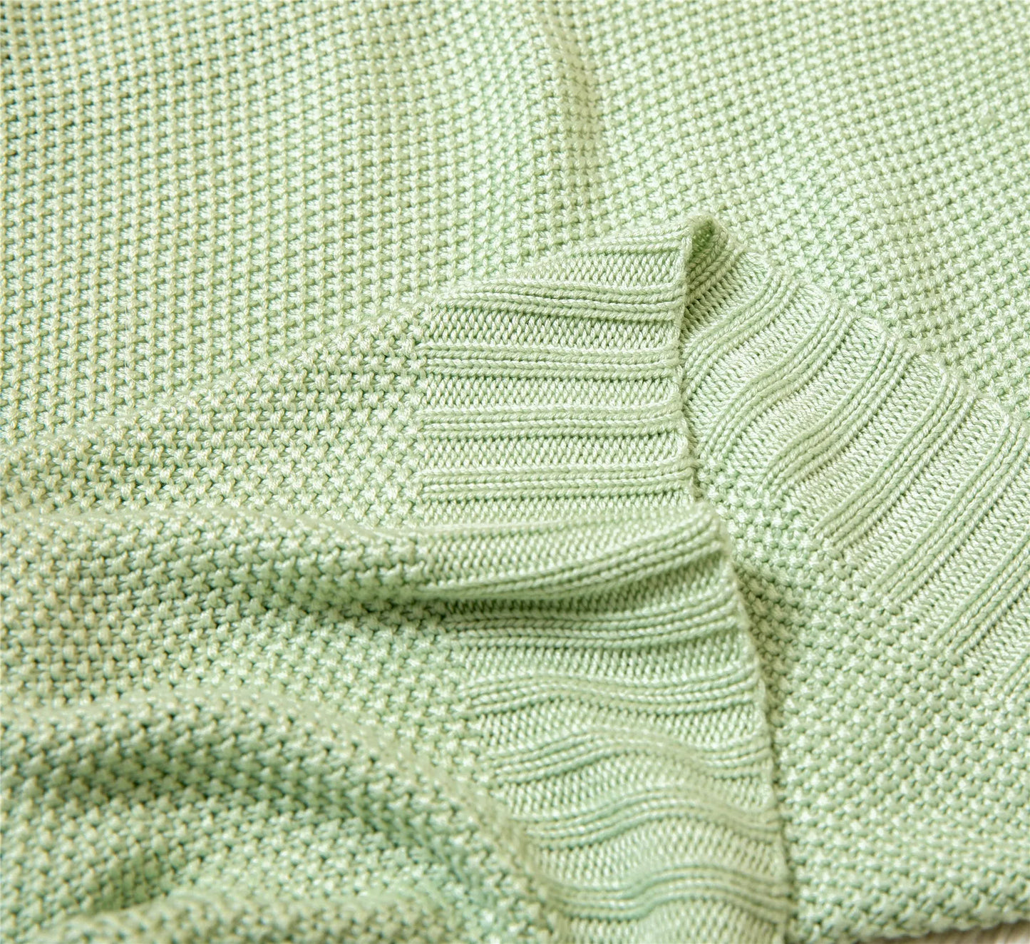 Breathable Knitted Bamboo Throw Blanket