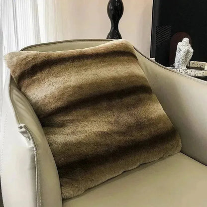 Camber Luxury Faux Fox Blanket - Fluffyslip