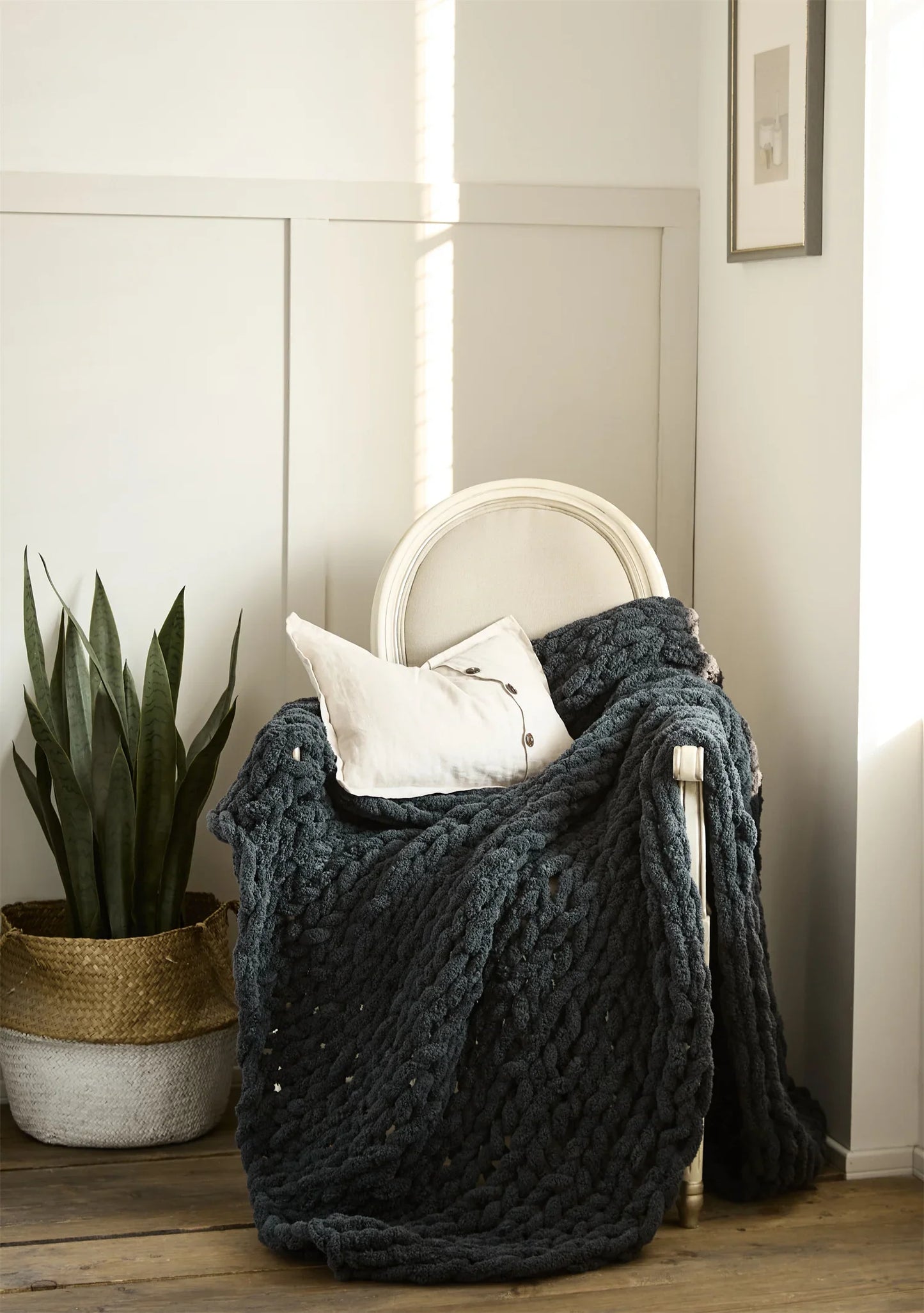 Cozy Chenille Woven Throw Blanket