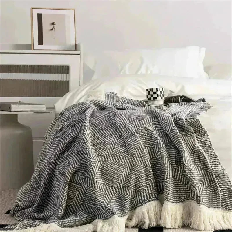 Cozy Macrame Meadow Throw Blanket - Fluffyslip