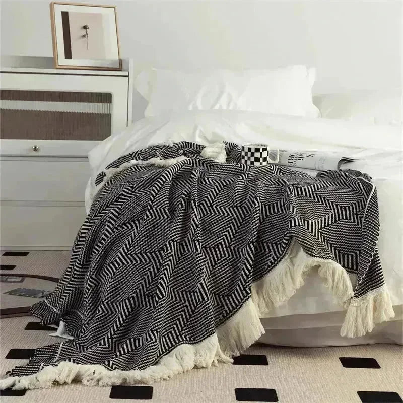 Cozy Macrame Meadow Throw Blanket - Fluffyslip