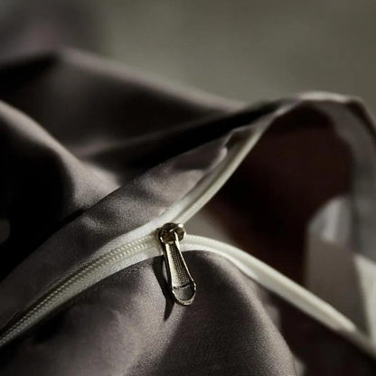 Eucalyptus Lyocell Silk Duvet Cover Set with zipper closure - Fluffyslip