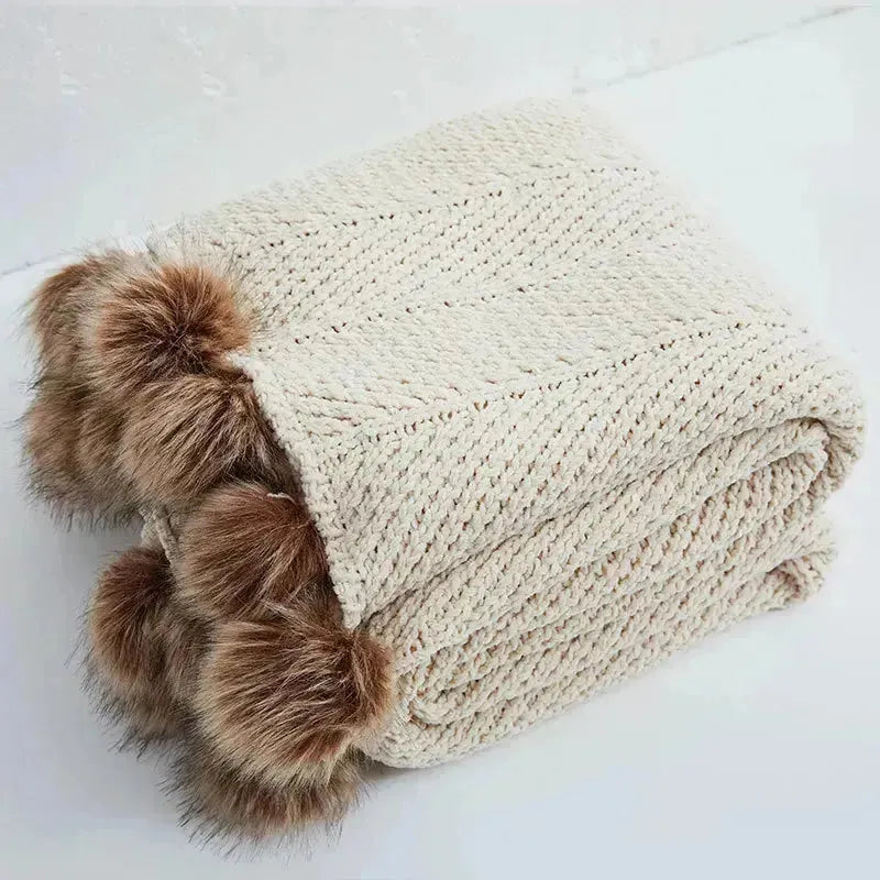 Faux Fur Pompom Cozy Chenille Throw Blanket - Fluffyslip