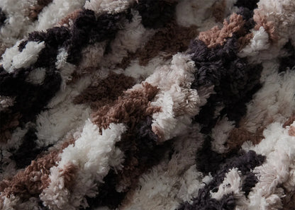 Gradient Glow Fuzzy Knit Blanket