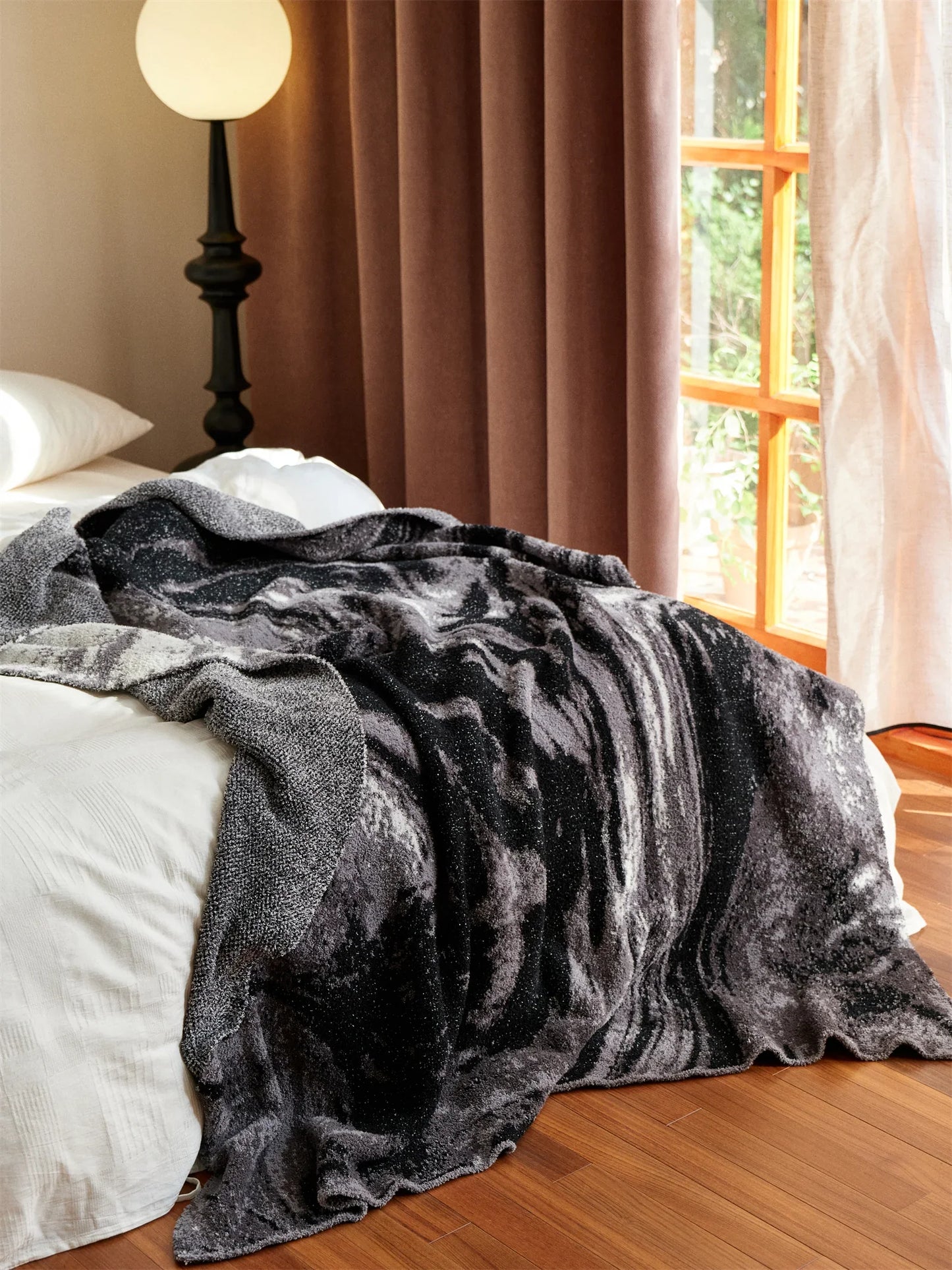 Gradient Swirl Microfiber Throw Blanket