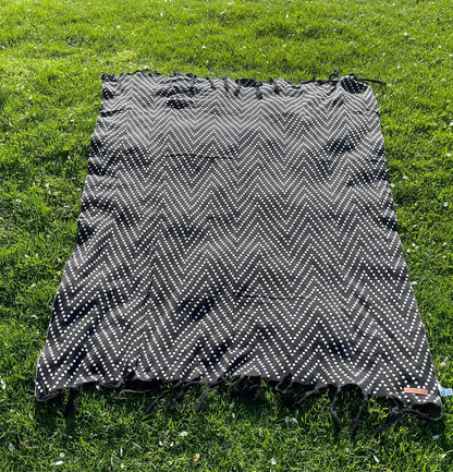 Infinite Stars Cotton Tassel Throw Blanket