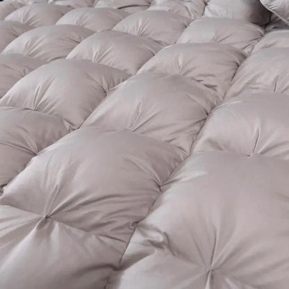 Luxury Pinch Pleated Goose Down Duvet Insert - Fluffyslip