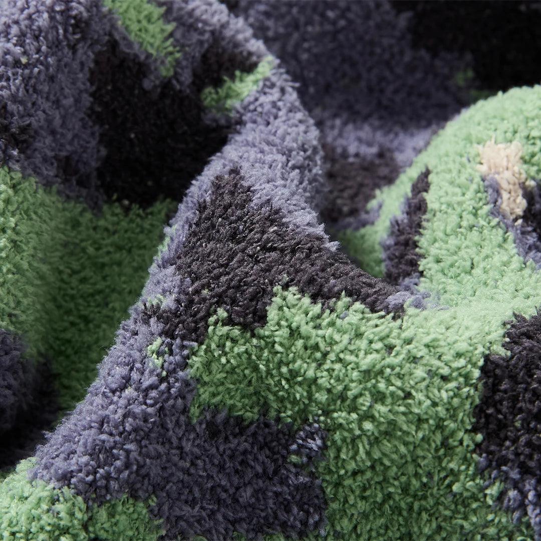 Nature's Retreat Microfiber Throw Blanket - Fluffyslip