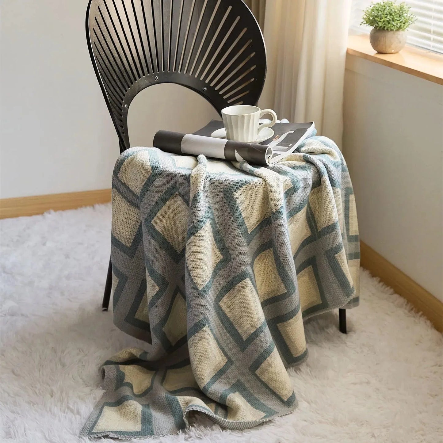 Opulent Plaid Throw Blanket - Fluffyslip