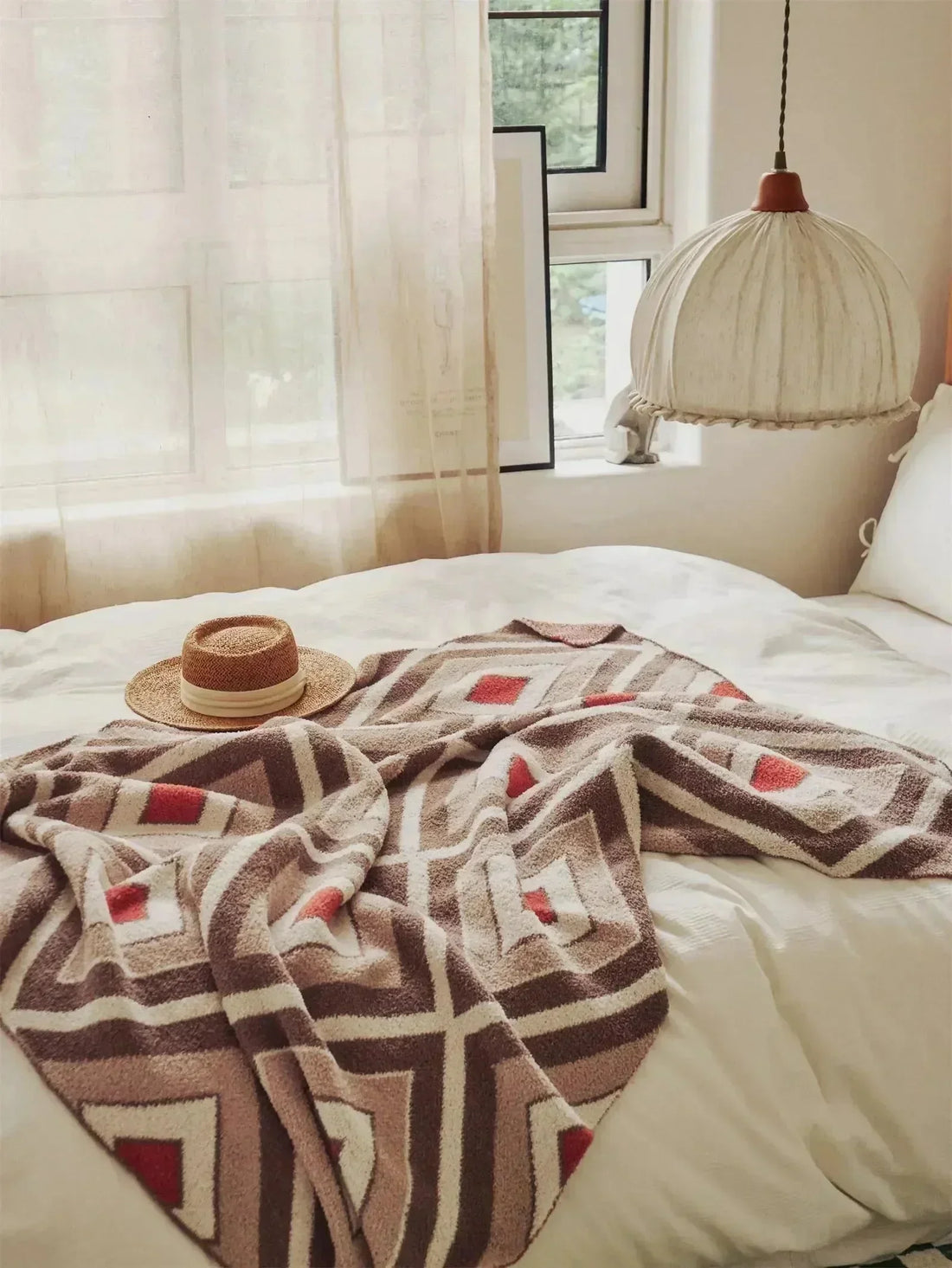 Red Boxed Harmony Throw Blanket - Fluffyslip