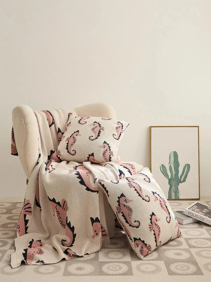 Seahorse Serenity Cotton Throw Blanket - Fluffyslip