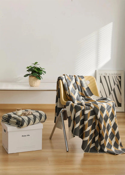 Sleek Three-Dimensional Plaid Throw Blanket - Fluffyslip