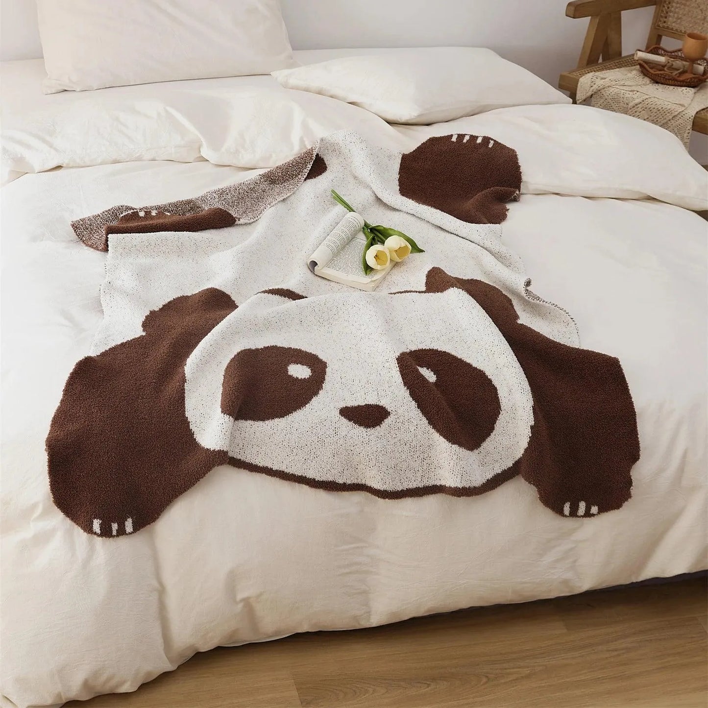 Sleepy Panda Throw Blanket - Fluffyslip