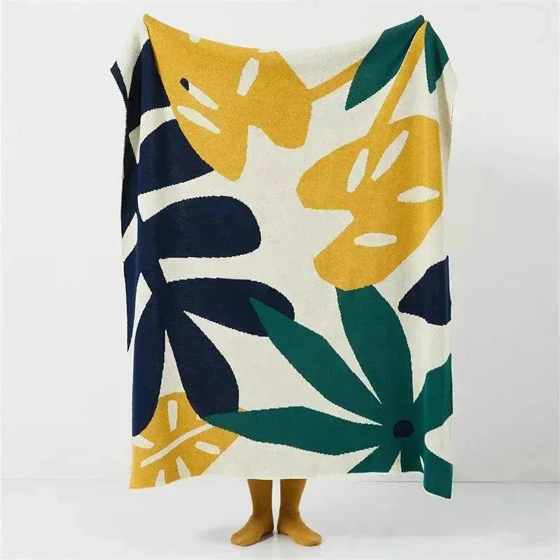 Summer Leaf Knitted Throw Blanket - Fluffyslip