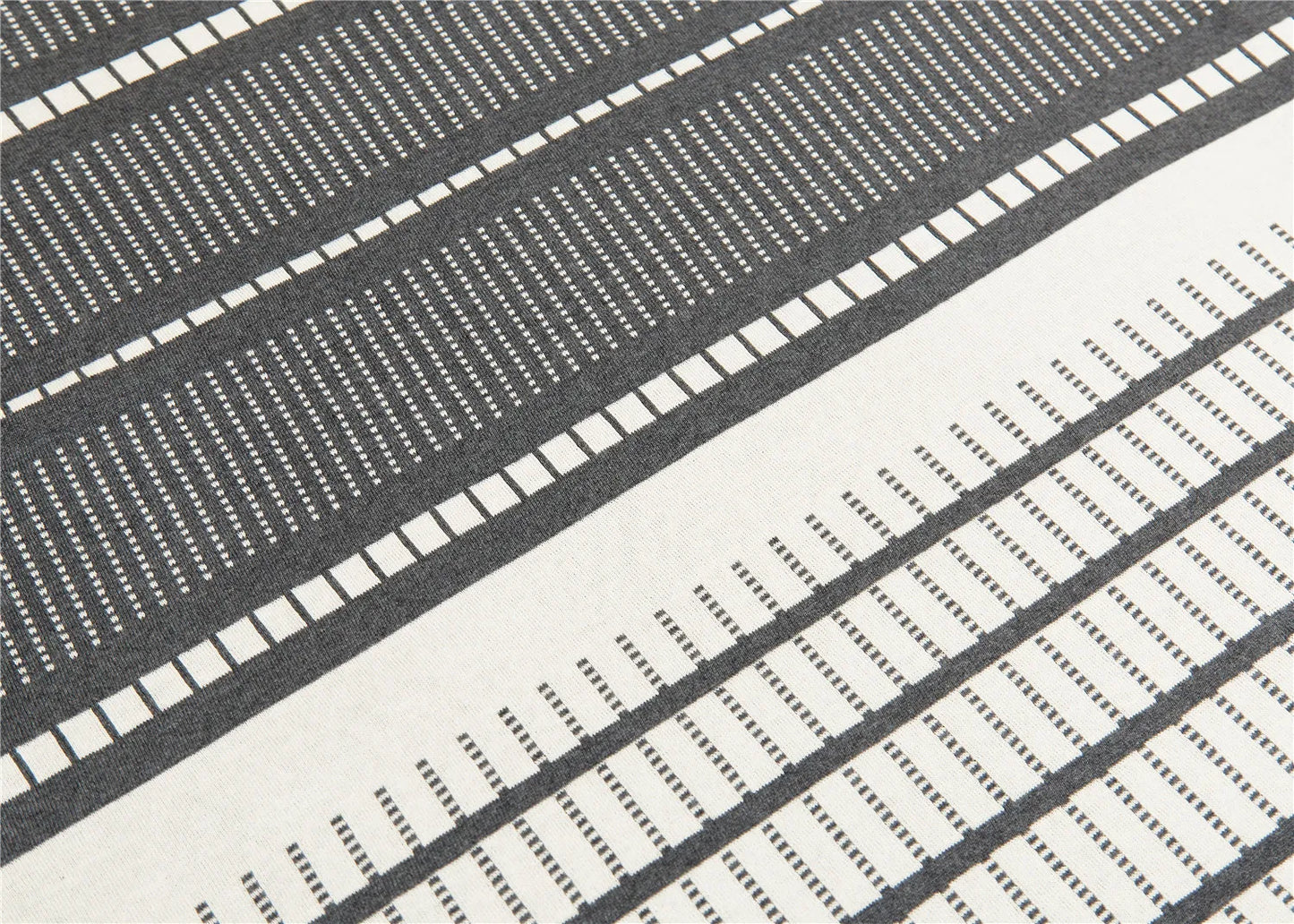 Vintage Bloom Pom Pom Cotton Throw Blanket