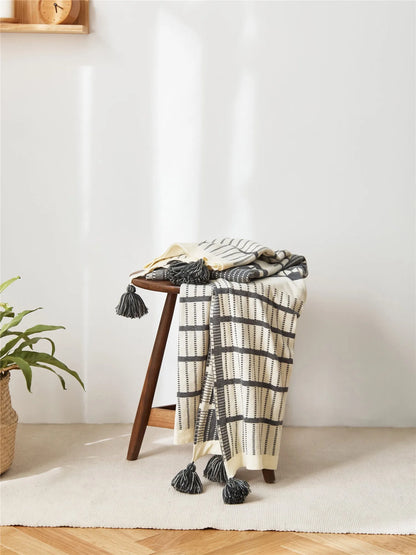 Vintage Bloom Pom Pom Cotton Throw Blanket