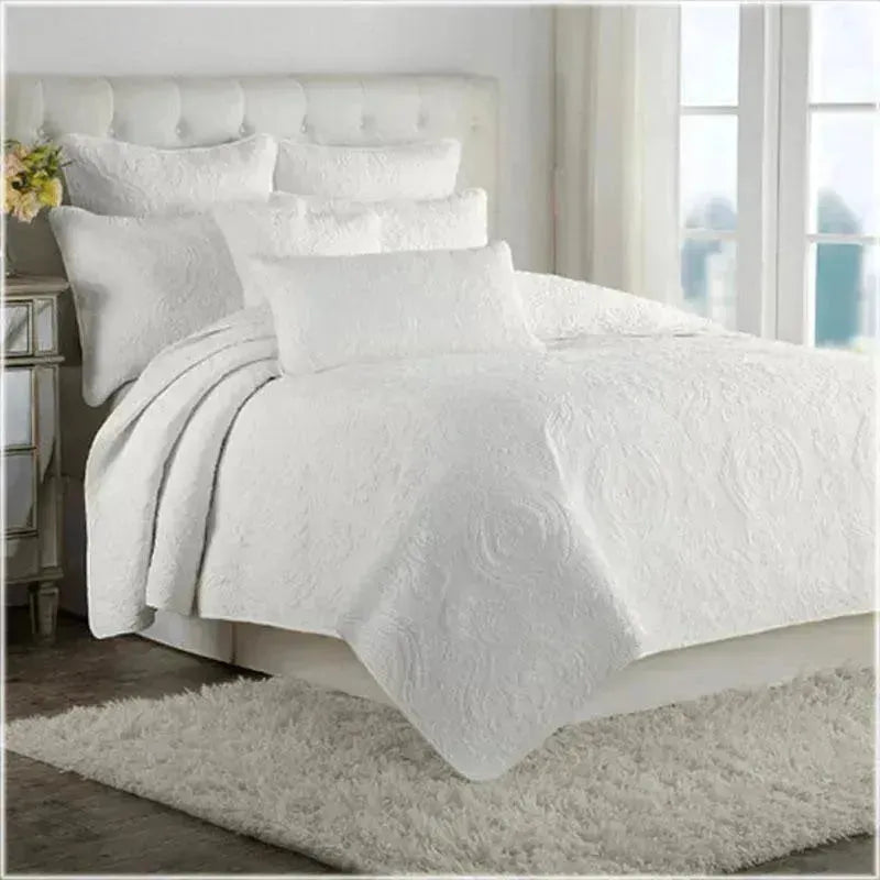 White Embroidery Coverlet Set - Fluffyslip