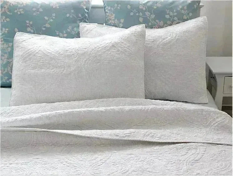 White Embroidery Coverlet Set - Fluffyslip