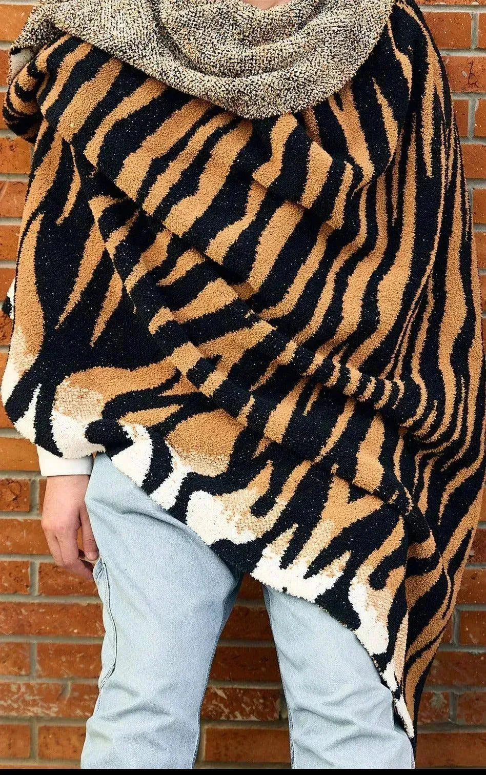 Tiger Stripe Throw Blanket - Fluffyslip